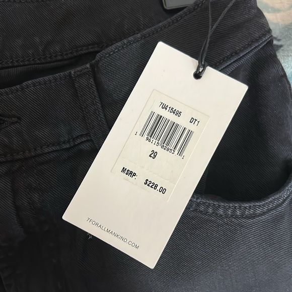 7 For All Mankind Black Distressed Jeans NWT - Picture 7 of 8